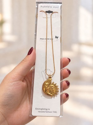 Bartuva Design Pinterest Tarzı Güneş ve Ay Figürlü Gold 316L Paslanmaz Çelik Kadın Kolye
