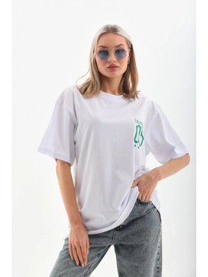 Pileli Store Kadın Kısa Kol Oversize Baskılı T-Shirt - Beyaz