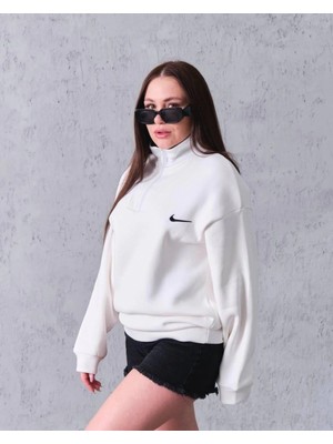 Pileli Store Kadın Yarım Fermuarlı Üç Iplik Şardonlu Pamuklu Sweatshirt - Beyaz