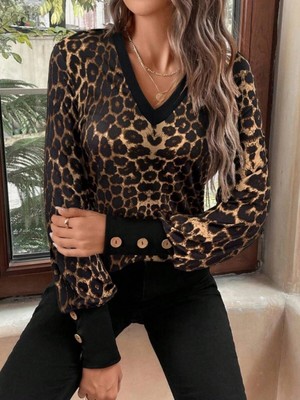 Pileli Store Kadın Uzun Kollu V Yakalı Desenli Süprem Bluz