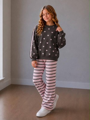 Ay Kids Kız Çocuk Kalpli Sweatshirt Çizgili Ispanyol Paça Eşofman Takımı 3700-