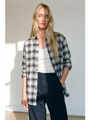 Sue Store Ekru Lacivert Ekoseli Oversize Oduncu Gömleği