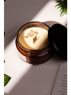Love Bundles El Yapımı Okyanus Kokulu %100 Soya Wax Mumu (230ML)