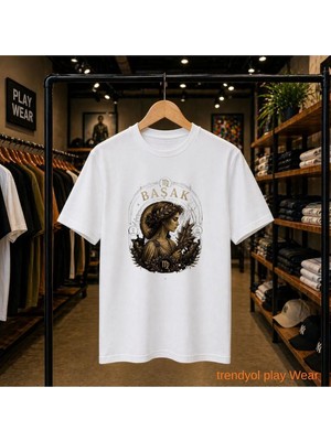 Playwear Başak Burç Gögüs Baskılı %100 Pamuk Oversize Bol Regular Fit Bisiklet Yaka T-Shirt