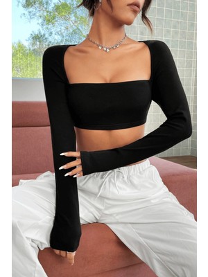 Sofya Passion Kadın Siyah Kare Yaka Sırtı Açık Bağlama Detaylı Uzun Kollu Crop Top