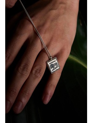 Ricco Jewellery 925 Ayar Gümüş Aslan Slim Gurmet Kolye
