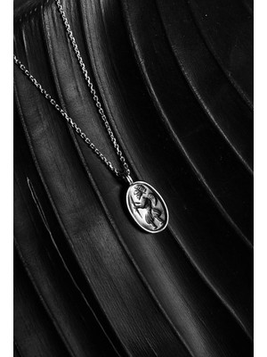 Ricco Jewellery 925 Ayar Gümüş Antik Savaşçı Forse Kolye