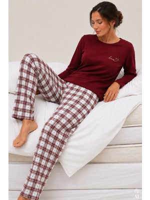 Koza İç Giyim Kadın Pamuklu Bordo Uzun Kollu Love Baskılı Ekose Desenli Pijama Takımı
