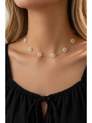 Gistoria Inci Çiçekli Zarif gold Choker Kolye