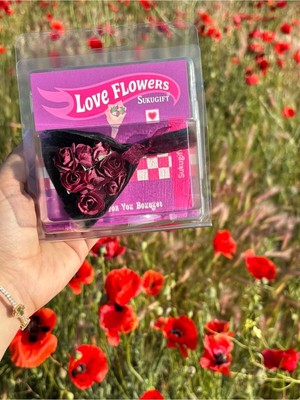 St. Morritz Love Flowers Sukugift Hot Tarz Bouqet Aşk Buketi Hediye Wheels Sevgili Özel Gün Hediyesi Koleksiyon