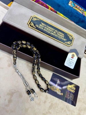 Tesbih Hanesi Özel Yazılı ve Özel Kutulu 24K Altın Parçacıklı Tesbih Sertifikalı Kisiye Özel Harfli Babaya Hediye Sevgiliye Hediye Ogretmene Hediye