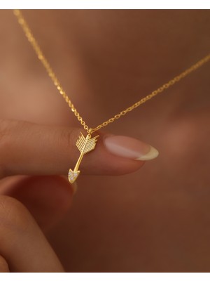 missamori 925 Ayar Gümüş Gold Kaplama Zirkon Taşlı Ok Ucu Kolye