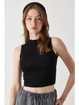 Juuuj Siyah Kaşmir Dokulu Ince Askılı Full Transparan Detaylı Dar Kesim Crop Bluz