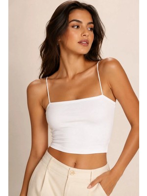 Juuuj Beyaz Esnek Dokulu Ince Ip Askılı Kare Yaka Dar Kesim Basic Günlük Crop Bluz