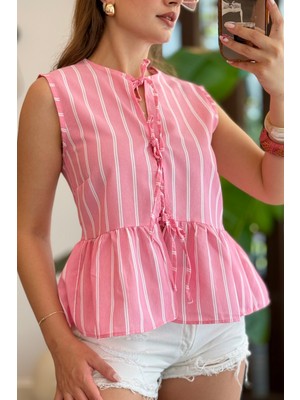 Juuuj Pembe Pamuklu Dokuma Kumaş Kolsuz Yuvarlak Yaka Önden Bağlamalı Peplum Detaylı Bluz