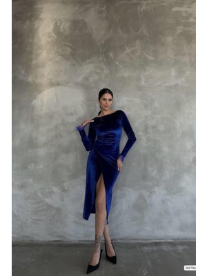 Lior Design Kadın Modern Esnek Kadife Kumaş Degaje Yaka Yırtmaçlı Abiye Elbise