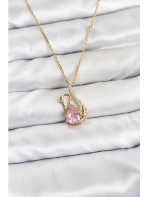 Pileli Store 316L Çelik Zincir Gold Renk Pembe Kuğu Model Zirkon Taşlı Kadın Kolye TJ-BKO10867