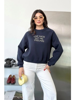 Giysa Kadın Bisiklet Yaka Yazı nakışlı Sweatshirt Lacivert - 27K 2714