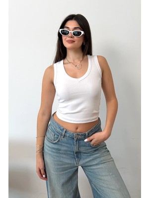 Giysa Kadın V Yaka Kolsuz Basic bluz Beyaz  - 26Y 6777