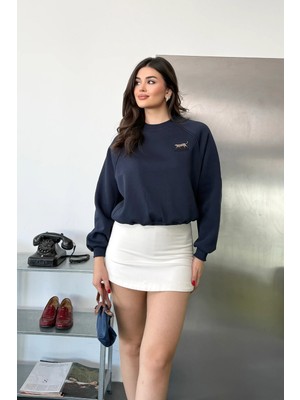 Giysa Kadın Bisiklet Yaka Leopar Nakışlı Sweatshirt Lacivert - 27K 2712
