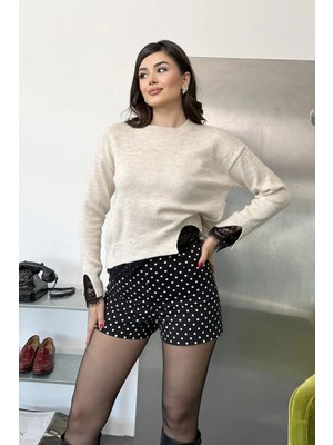 Giysa Kadın Kol ve Eteği Güpürlü Triko Kazak Krem - 27K 2652