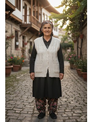 TeknoKapsül Çeyizlik Yelek, Düğmeli Anne Yeleği, Simli Yelek, Hediyelik Yelek, Gelin Simli Cepli Yelek - Krem
