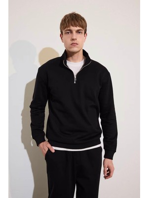 Defacto Regular Fit Yarım Fermuarlı Basic Siyah Erkek Sweatshirt X7405AZ/BK81
