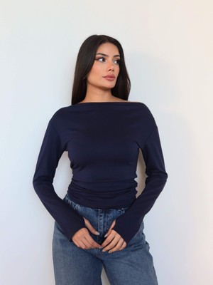 Esra Helvacı Kayık Yaka Bel Büzgülü Bluz