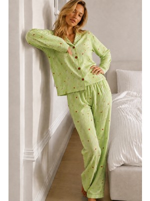 Fit Women Kadın Önden Düğmeli Puantiyeli Yeşil Pijama Takımı