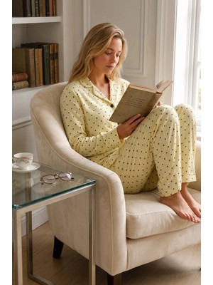 Fit Women Kadın Önden Düğmeli Puantiyeli Sarı Pijama Takımı