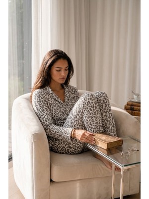 Fit Women Kadın Uzun Kollu Düğmeli Gri Pijama Takımı