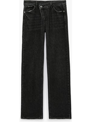 Koton Pamuklu Düğme Detaylı Normal Bel Düz Paça Denim Pantolon - Straight Fit Jean