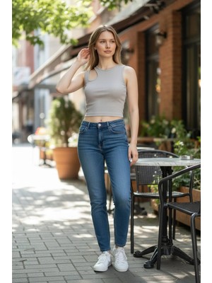 Grizum Crop Tshirt