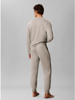 Calvin Klein Erkek Gri Calvin Klein Monogram L/s Jogger, P7A Gri Erkek Eşofman Takımı
