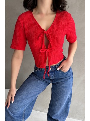 Nido Moda V Yaka Önü Bağlamalı Gofre Crop Bluz