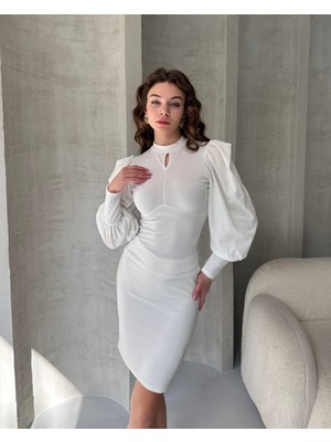 Nido Moda Öpücük Yaka Prenses Kol Crep Bluz