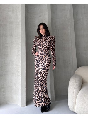 Nido Moda Sırt Dekolteli Leopar Desenli Elbise