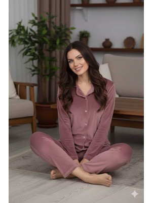 Asel Kırmızı Renk Boydan Düğmeli Kadın Kadife Pijama Takımı