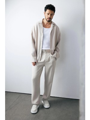 AVVA Erkek Bej Klasik Bel Toka Detaylı Soft Touch Baggy Fit Pantolon A51Y3033