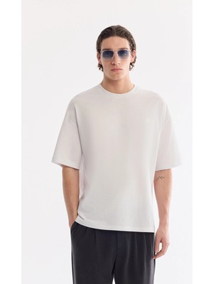 AVVA Erkek Ekru Bisiklet Yaka Rayon Oversize Fit T-Shirt B001050