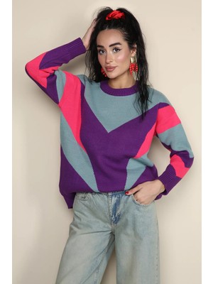 Gülseli Kadın Retro Seksenler Esintili Desenli Triko Kazak (36-44 Beden Uyumludur) P-00023200