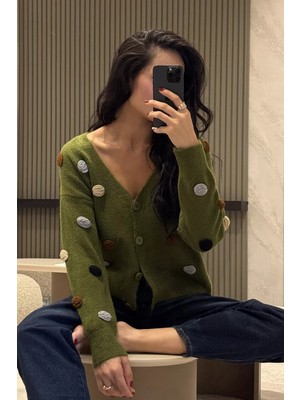 Gülseli Kadın Benek Desenli Puantiyeli Triko Ceket P-00023154