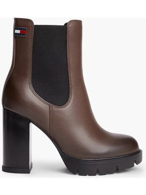 Tommy Hilfiger Tommy Hılfıger Kadın Marka Bayrak Logolu Chelsea Modeli Bağcıksız Topuklu Şık Görünüşlü Kahverengi Bot & Bootie EN0EN03112 Gt7