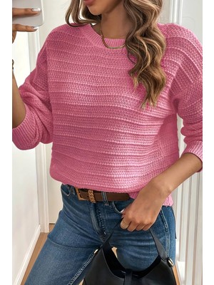 Gülseli Kadın Sırt Fiyonklu Triko Bluz P-00022427