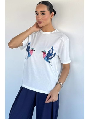 Gülseli Kadın Kuş Baskılı Tişört P-00022673
