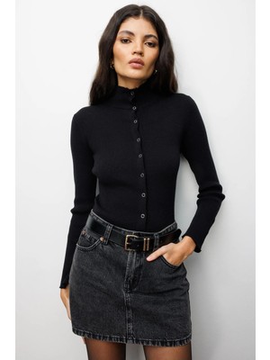 Hiccup Kadınlar Mıxray Slim Fit Yarım Balıkçı Yaka Hırka, Düğmeli Kapatma Siyah
