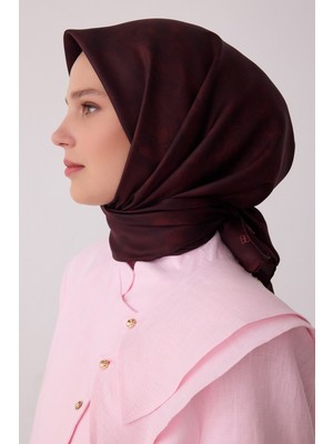 Belli Soyut Desen %100 Twill Ipek Eşarp BE28-35
