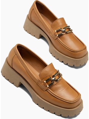 Alyano Zinnia Hakiki Taba  Kalın Tabanlı Tokalı Kadın Loafer Ayakkabı