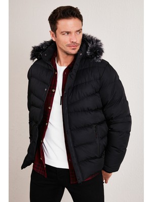 Buratti Slim Fit Erkek Şişme Mont Siyah Renkli Suni Kürklü Peluş Astarlı Çıkarılabilir Kapüşonlu 5761080 B