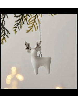 Porselen Geyik Yılbaşı Ağaç Süsü – Dekoratif Seramik Yılbaşı Süsü (6.5 Cm)